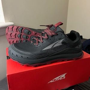 Altra Lone peak 6
